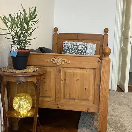 Stepanska Noc B * Πράγα